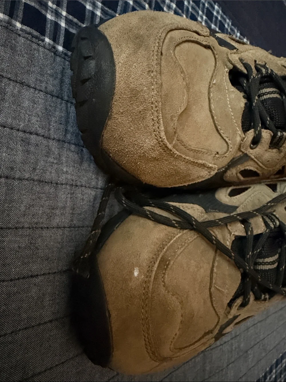 Alpine Design sturdy suede